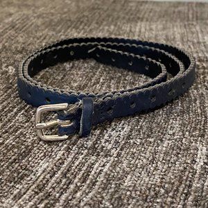 Navy scallop edge belt